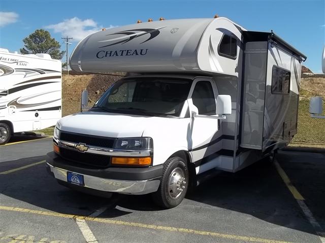 2013 THOR MOTOR COACH Chateau